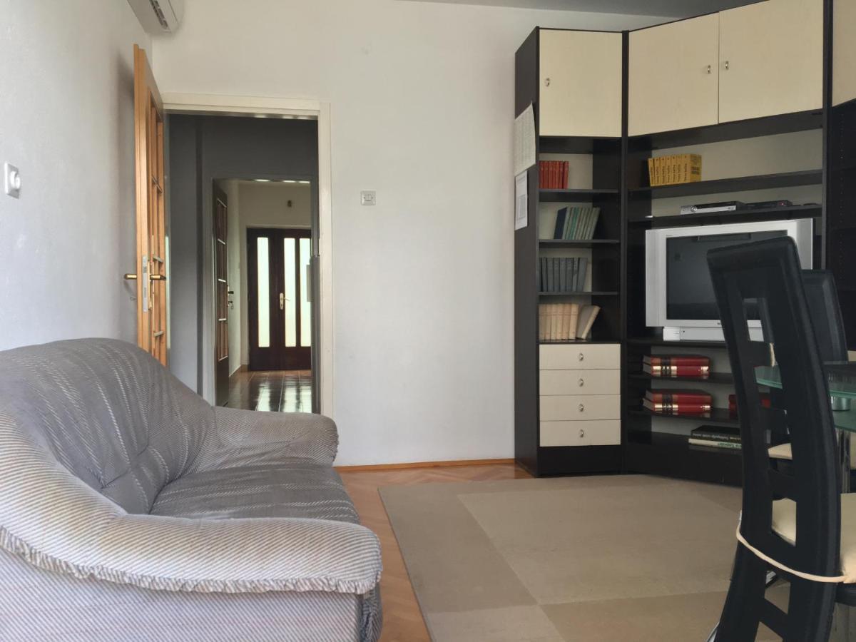 Apartamento Hilda Vela Podgora Exterior foto